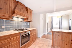 Kitchen- click for photo gallery